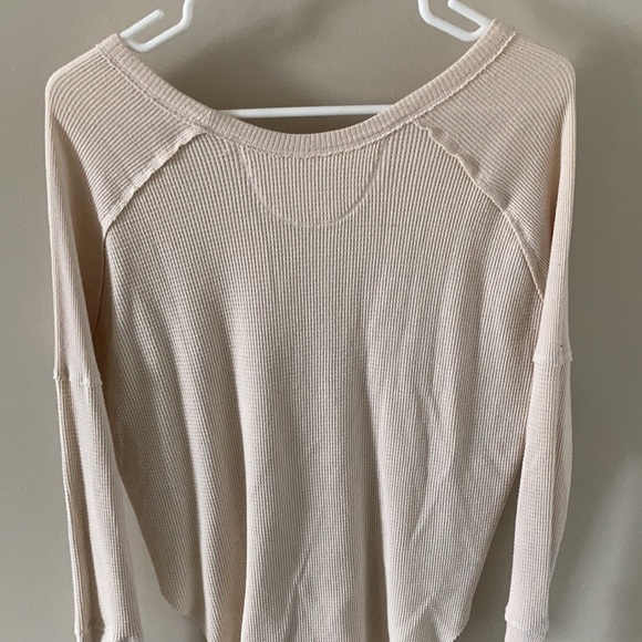 Ariztia Long sleeve Waffle Top - Picture 4 of 6